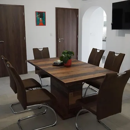 Lali Vendeghaz Guest house